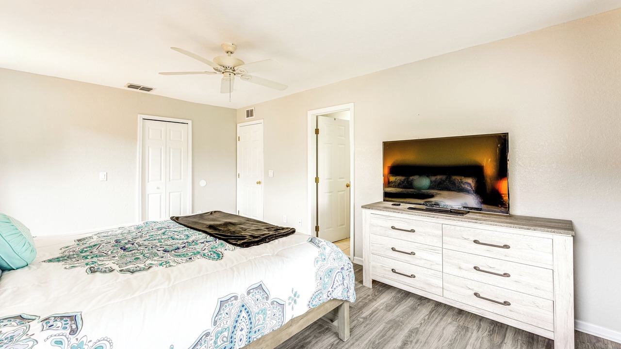 Photo of Bedroom in Regal Palms