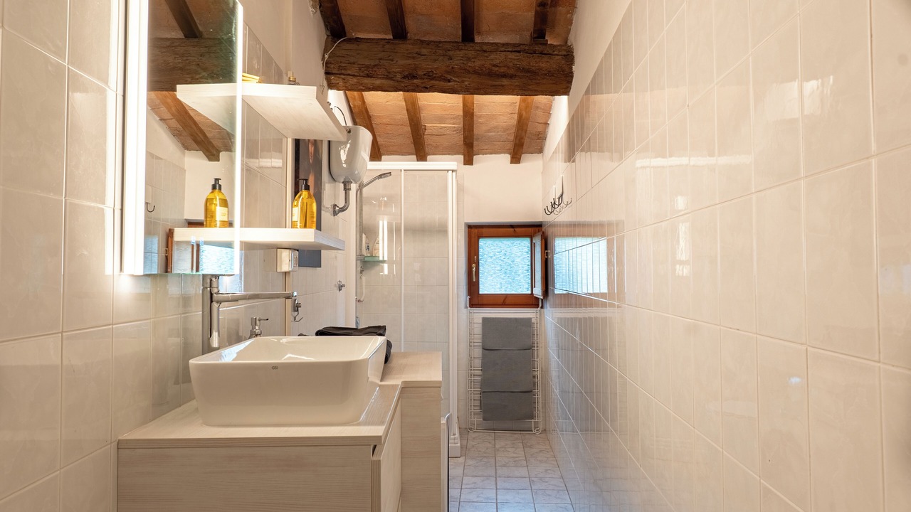 Photo of Bathroom in Volterra