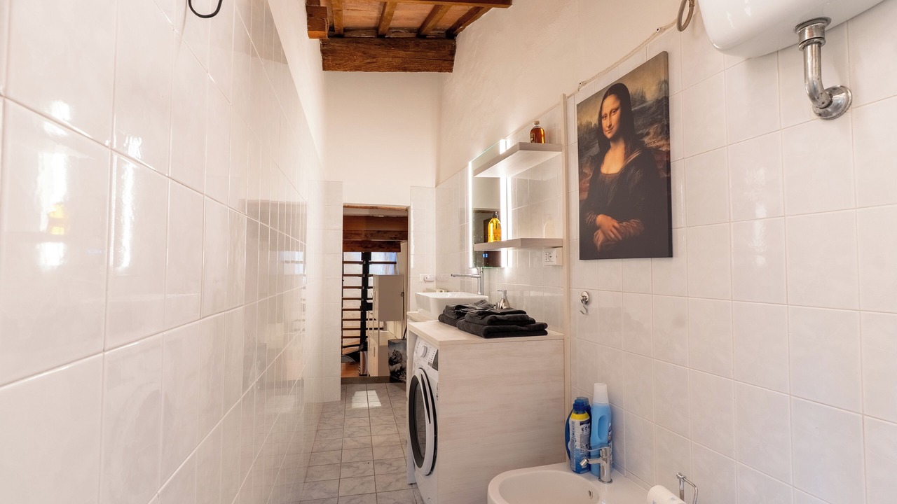 Photo of Bathroom in Volterra