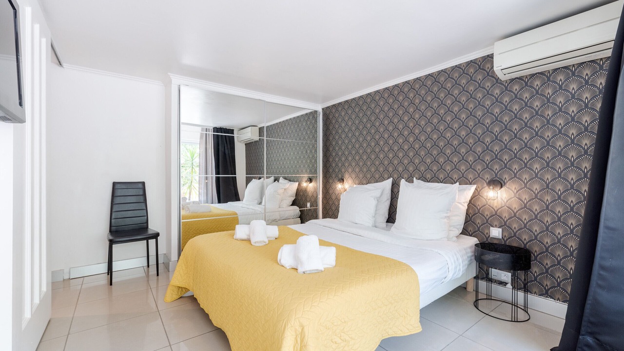 Photo of Bedroom in Riou - Petit Juas - Av de Grasse