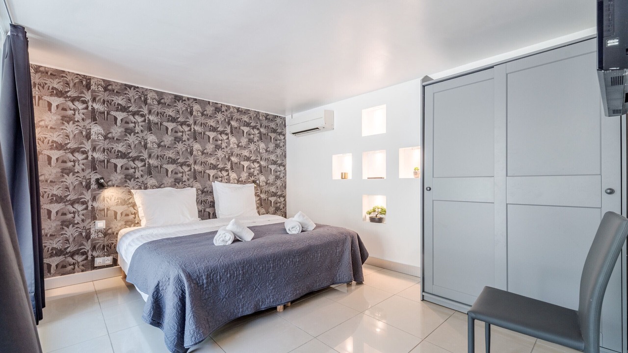 Photo of Bedroom in Riou - Petit Juas - Av de Grasse