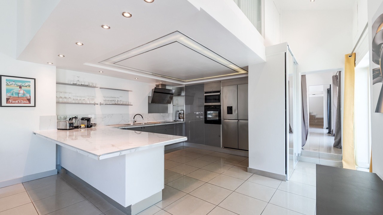 Photo of Kitchen in Riou - Petit Juas - Av de Grasse