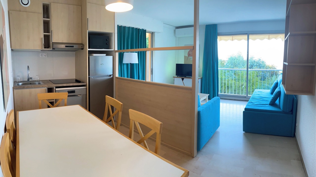 Photo of Livingroom in Cannes La Bocca