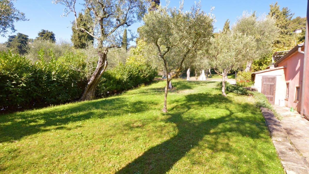 Photo of Outdoor in Corsanico