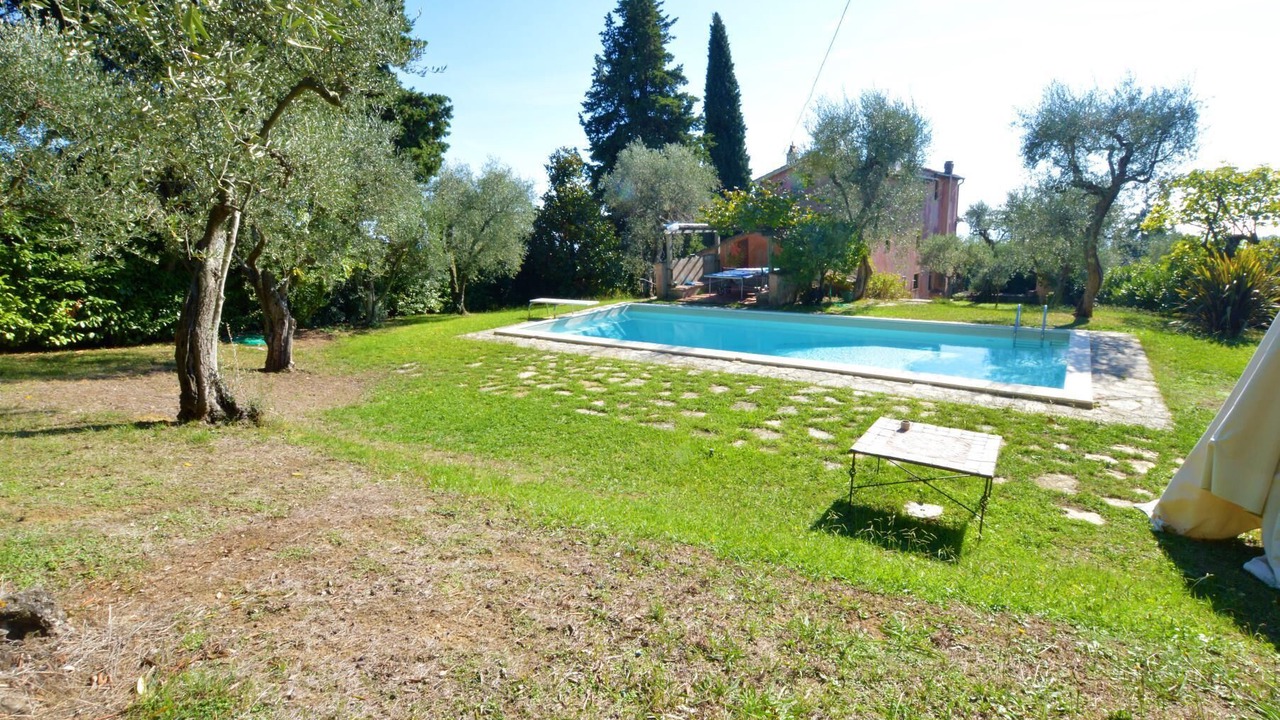 Photo of Outdoor in Corsanico