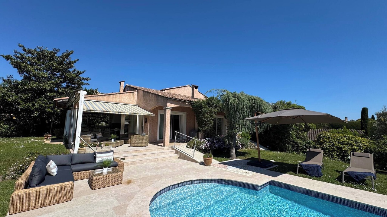 Photo of Outdoor in Villeneuve-Loubet