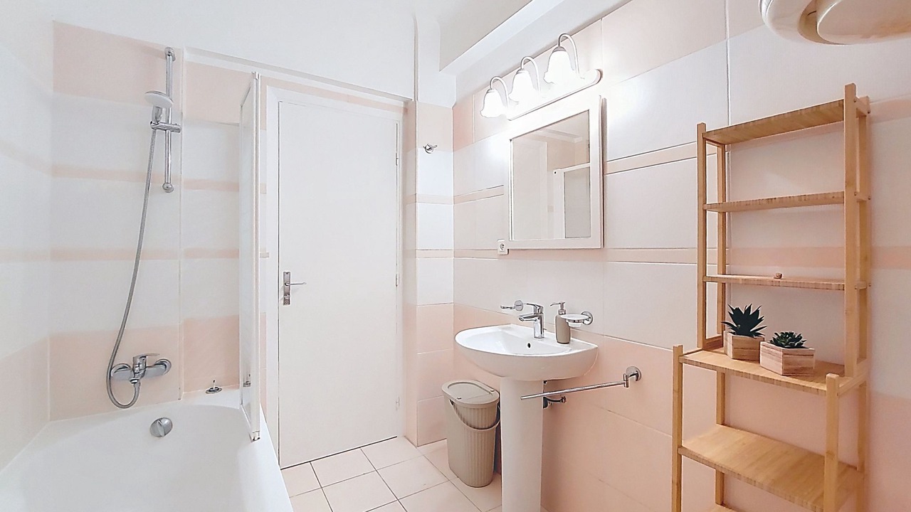 Photo of Bathroom in Saint-Sylvestre