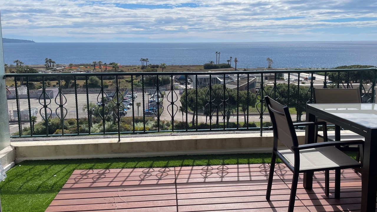 Photo of Outdoor in La Californie