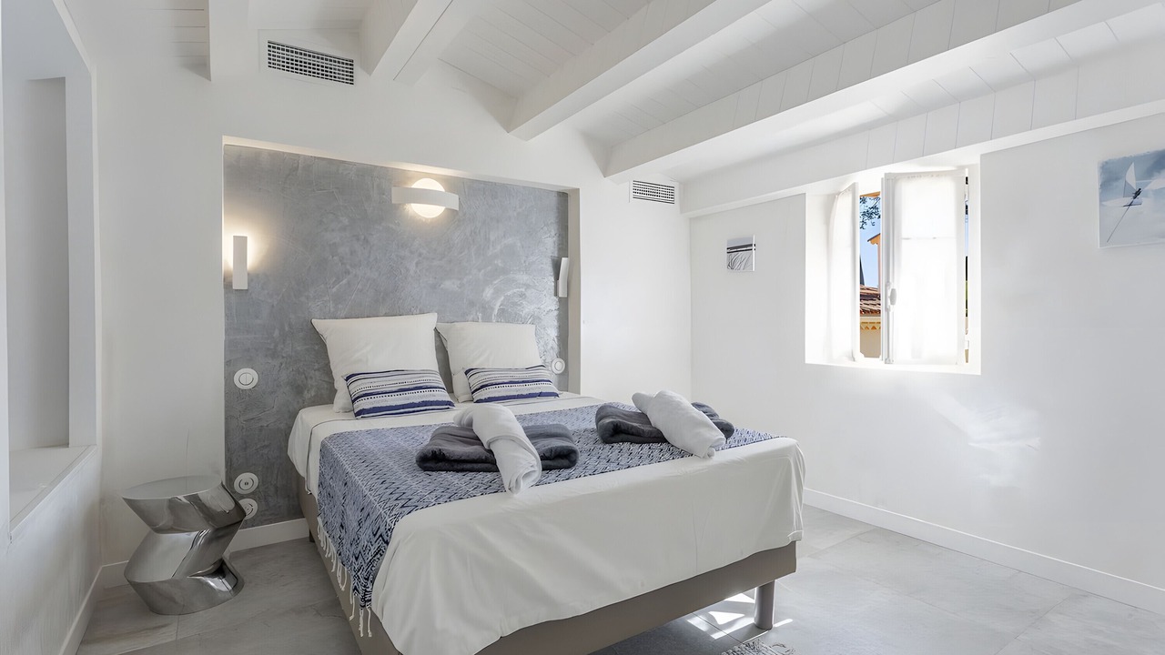 Photo of Bedroom in La Nartelle