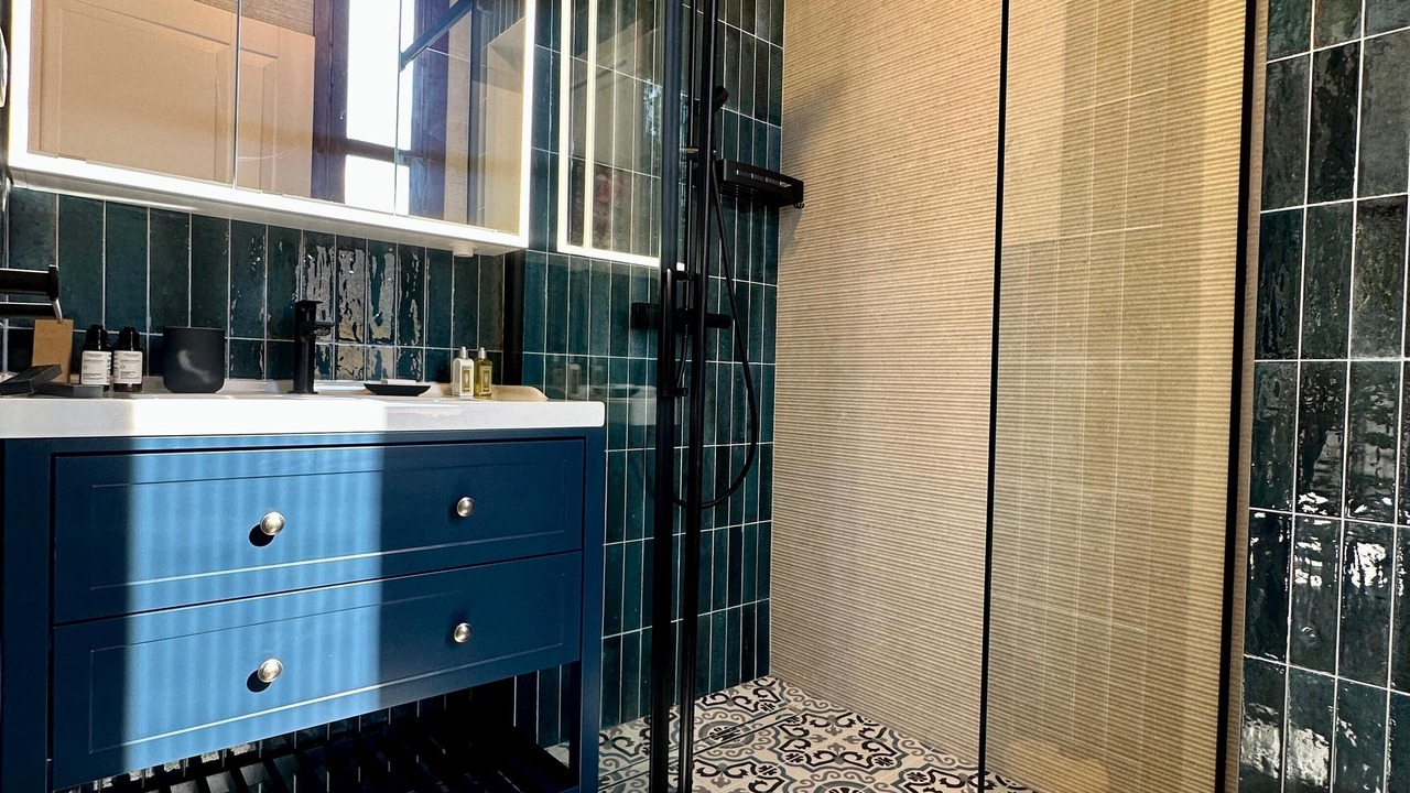 Photo of Bathroom in Carnot