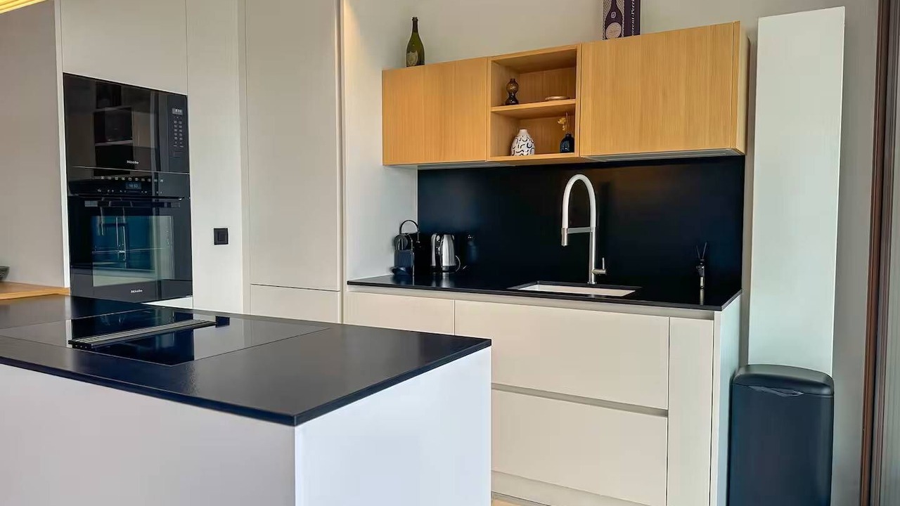 Photo of Kitchen in California - Pezou
