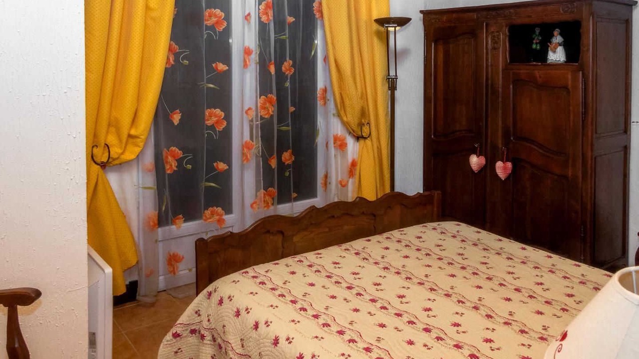 Photo of Bedroom in Le Broc