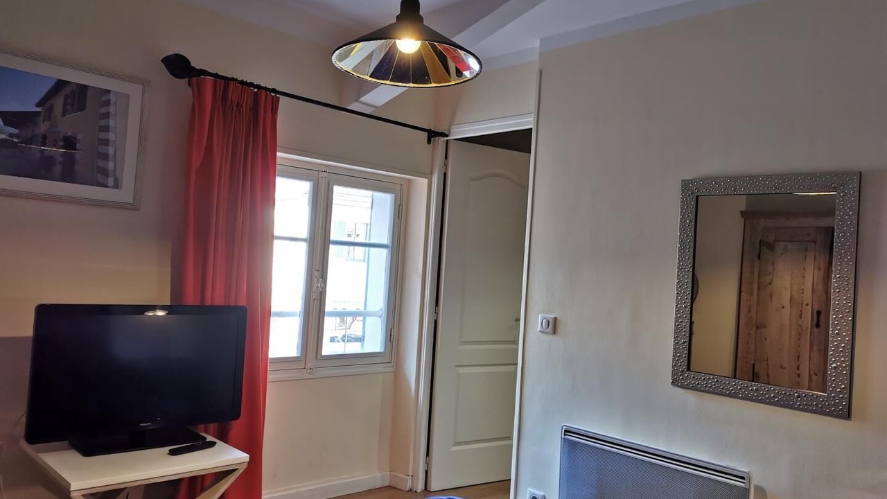 Photo of Bedroom in Saint-Martin-du-Var