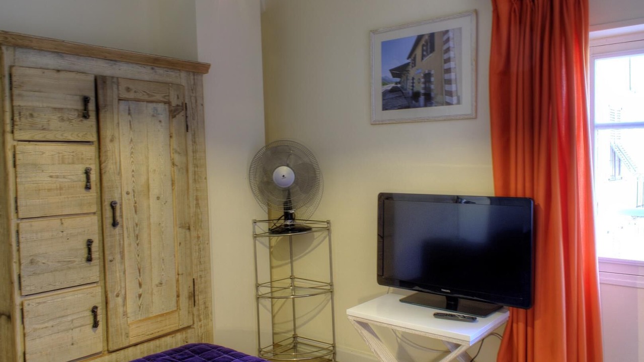 Photo of Bedroom in Saint-Martin-du-Var