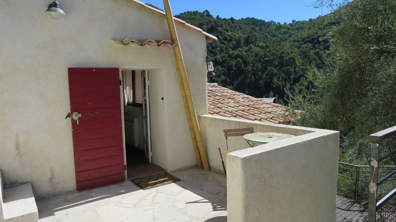 Photo of Patio Balcony in L'Escarene
