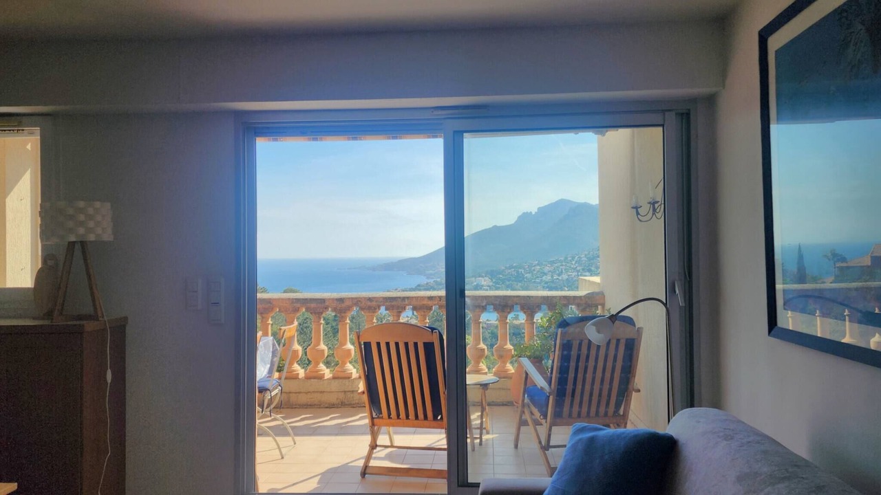 Photo of Livingroom in Theoule-Superieur