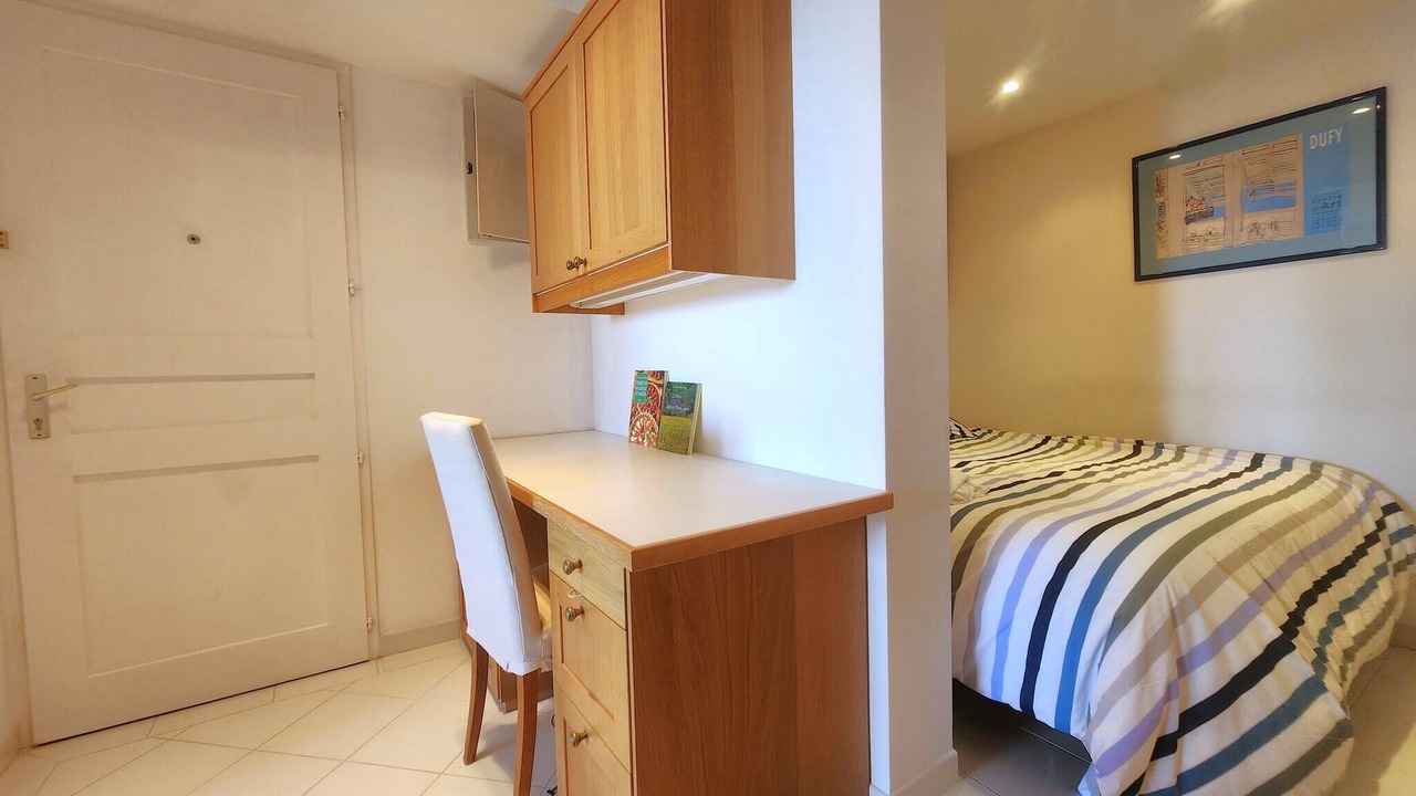 Photo of Bedroom in Theoule-Superieur