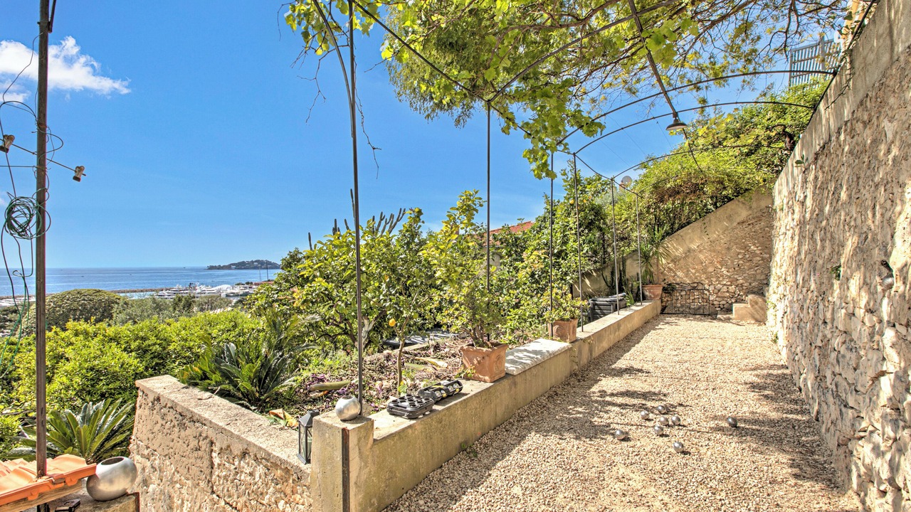 Photo of Outdoor in Beaulieu-sur-Mer