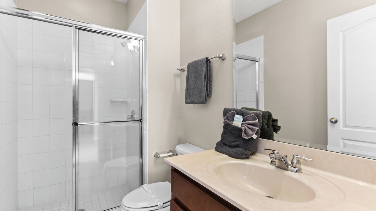 Photo of Bathroom in Cypress Pointe
