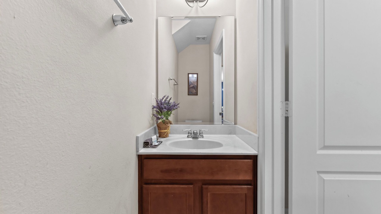 Photo of Bathroom in Cypress Pointe