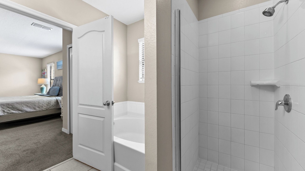 Photo of Bathroom in Cypress Pointe