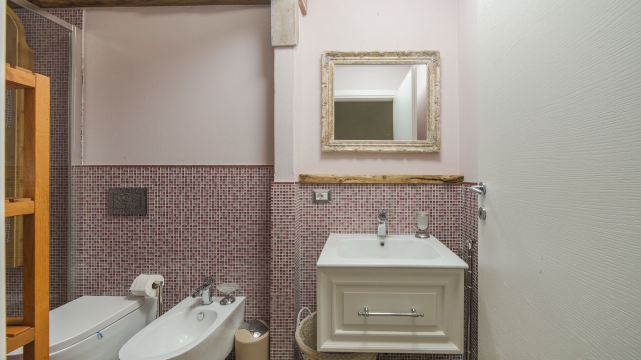 Photo of Bathroom in Pietrasanta