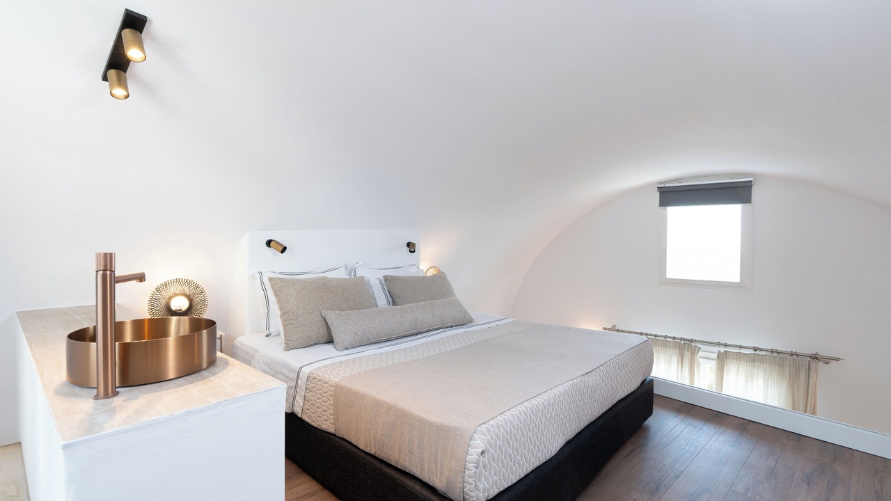 Photo of Bedroom in Akrotiri