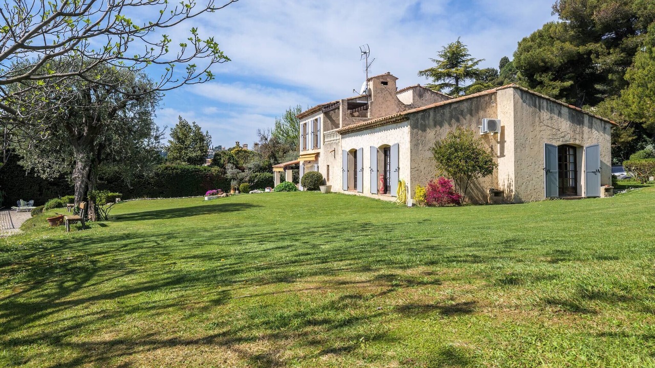 Photo of Outdoor in Le Ray