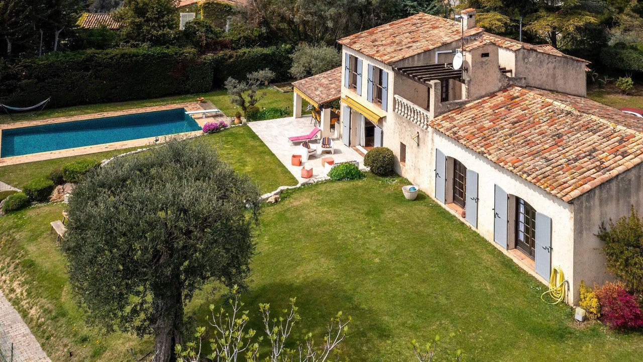 Photo of Outdoor in Le Ray