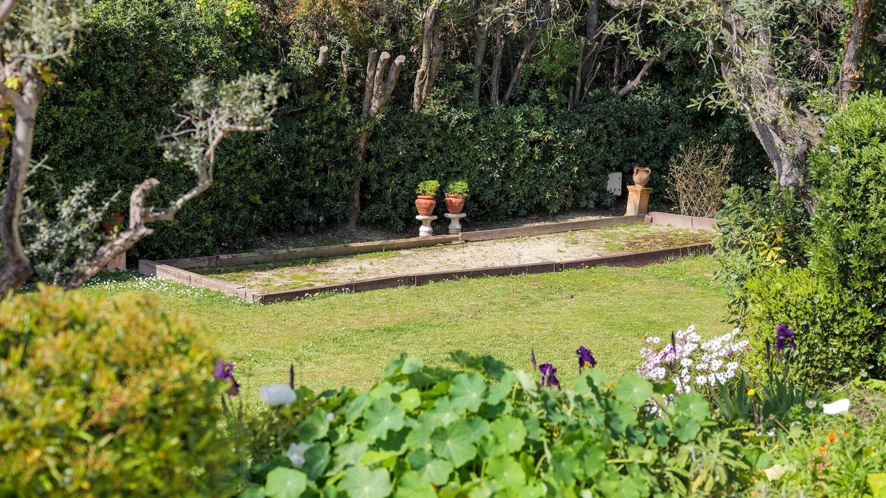 Photo of Outdoor in Le Ray