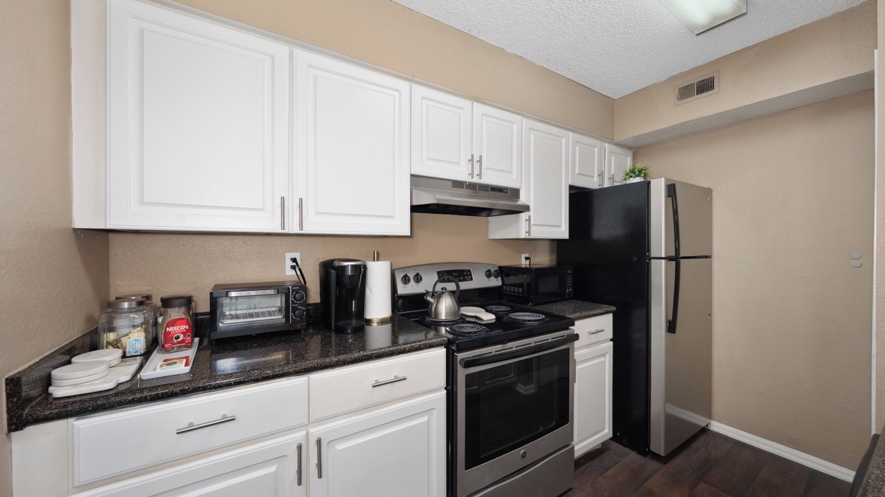 Photo of Kitchen in Park Central