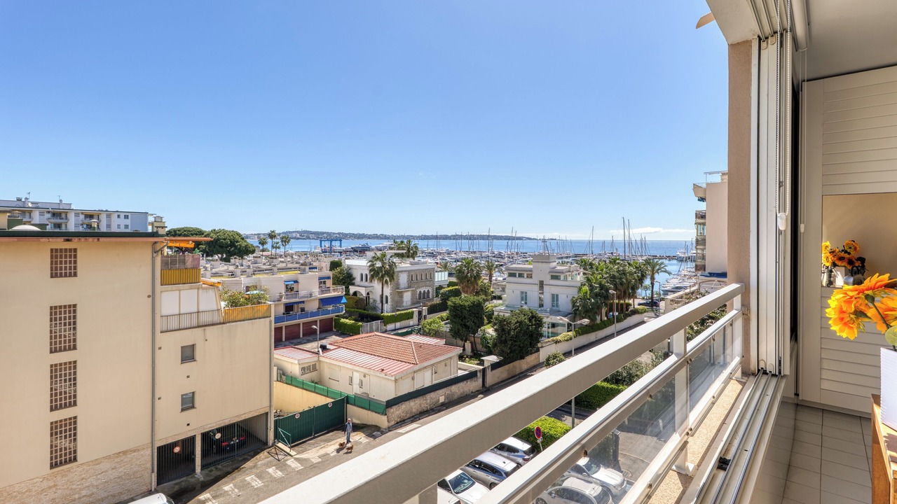 Photo of Others in Golfe Juan