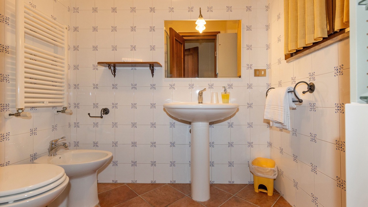 Photo of Bathroom in Livorno
