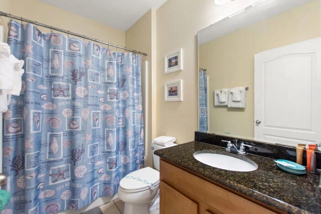 Photo of Bathroom in Cypress Pointe
