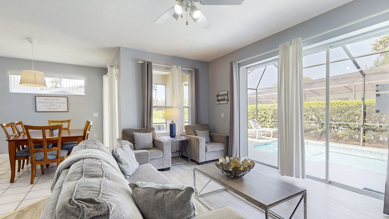 Photo of Livingroom in Sunset Lakes