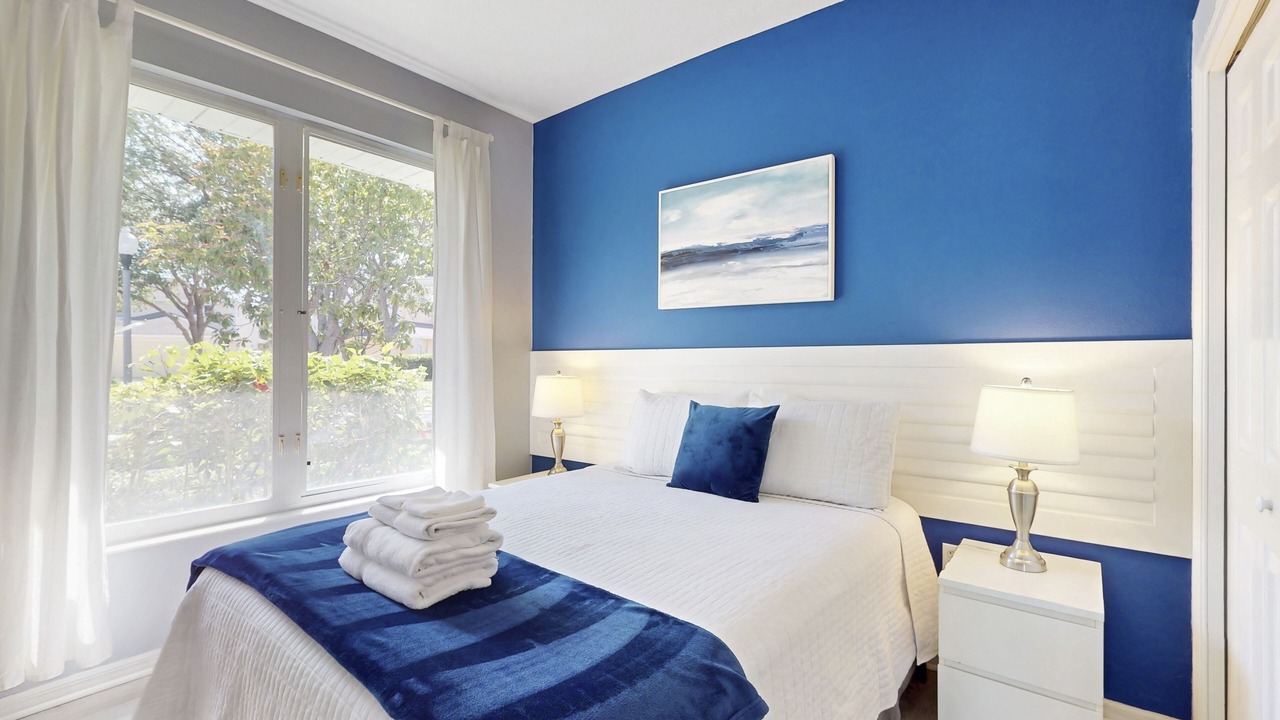Photo of Bedroom in Sunset Lakes