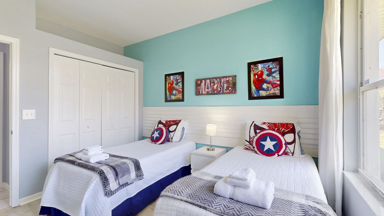 Photo of Bedroom in Sunset Lakes