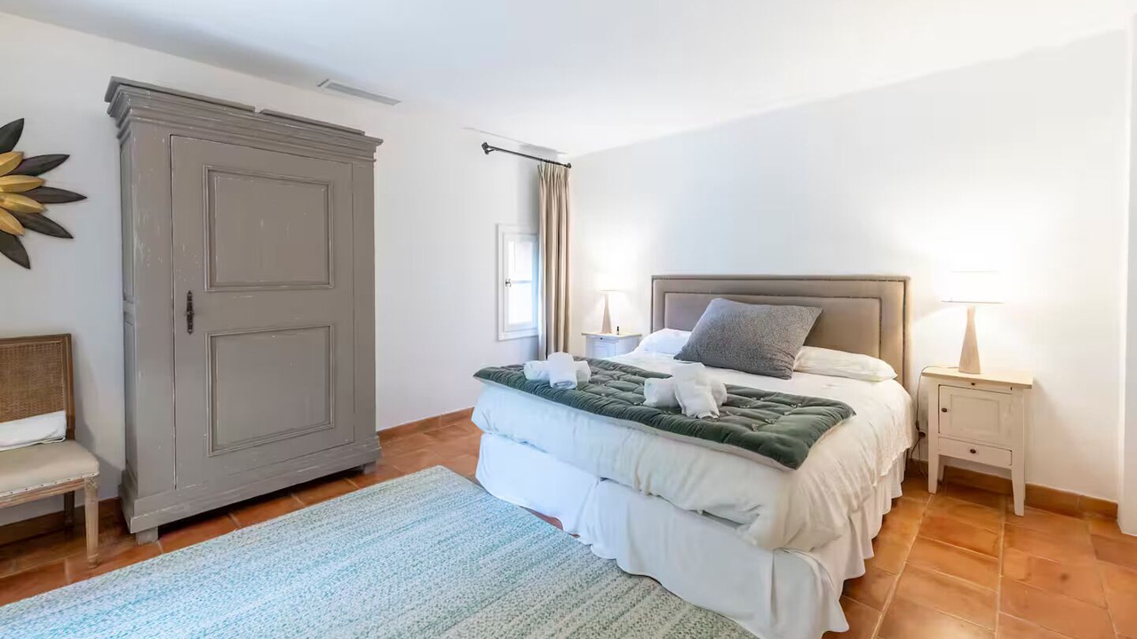 Photo of Bedroom in Saint-Paul-en-Foret