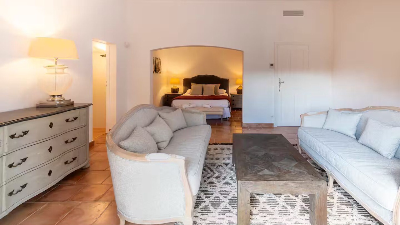 Photo of Livingroom in Saint-Paul-en-Foret
