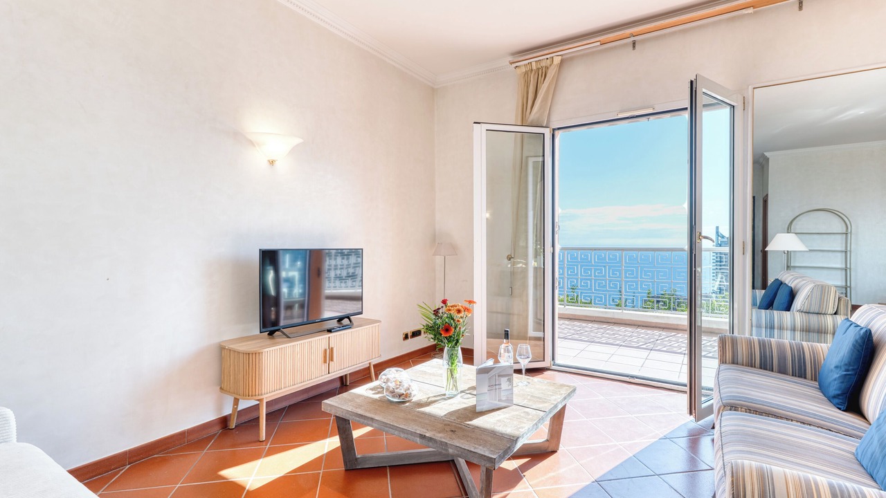 Photo of Livingroom in Beausoleil