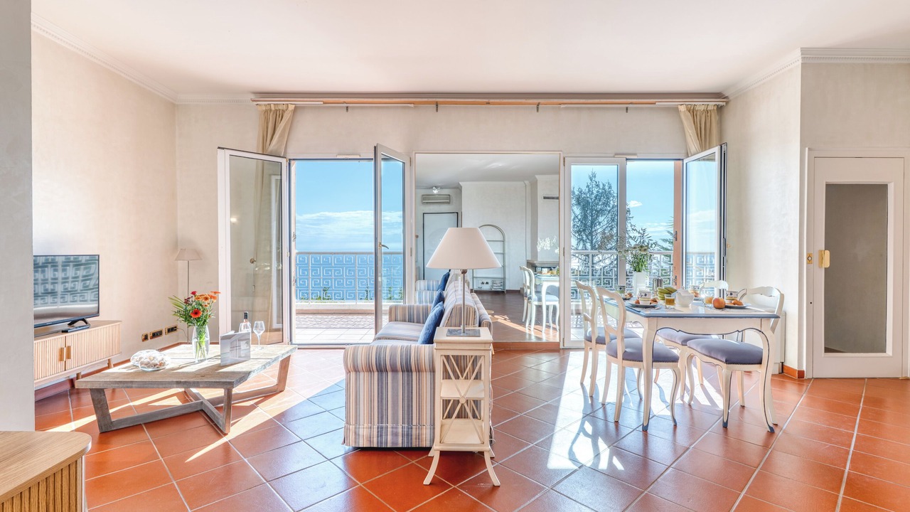 Photo of Bedroom in Beausoleil