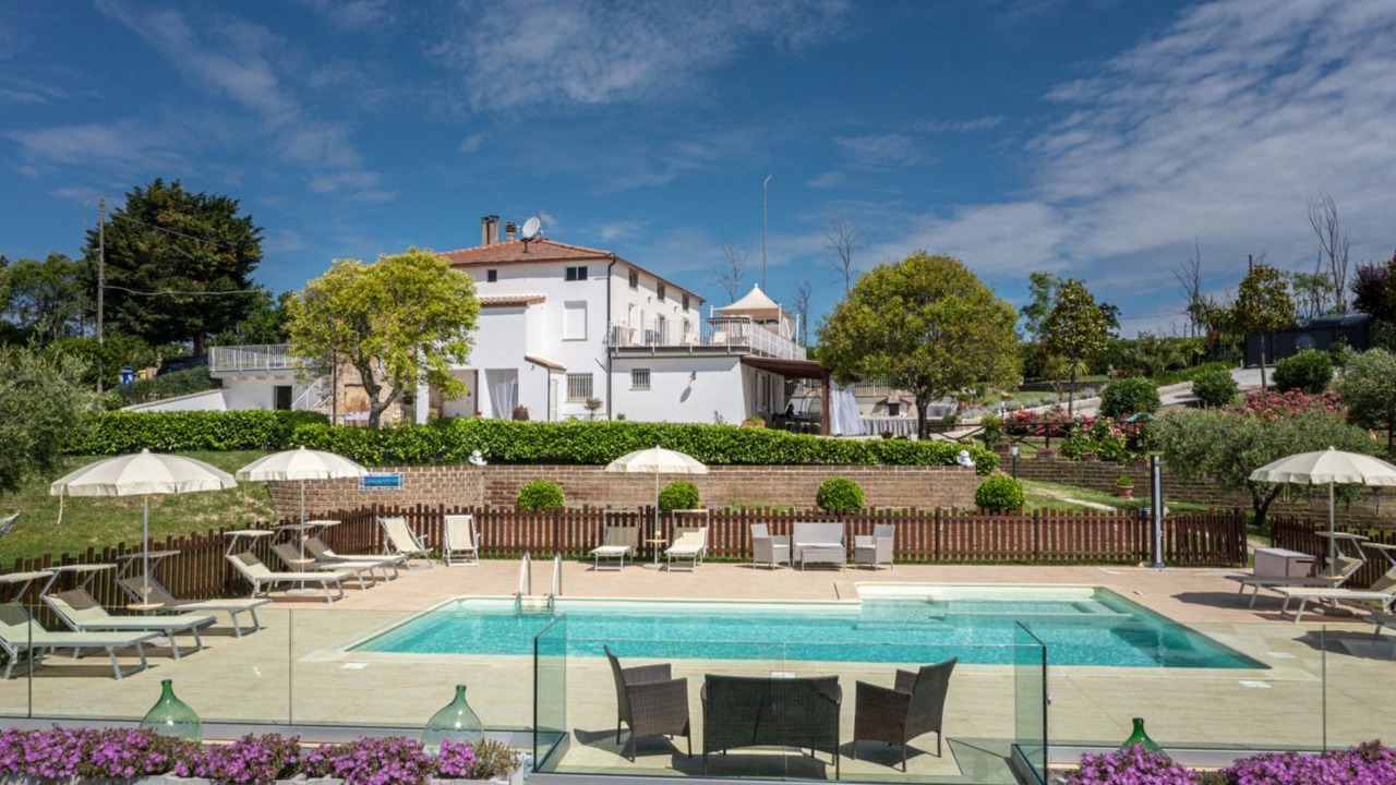 Photo of Outdoor in Carassai