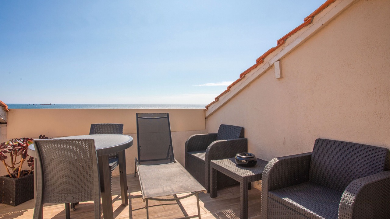 Photo of Outdoor in Frejus Plage