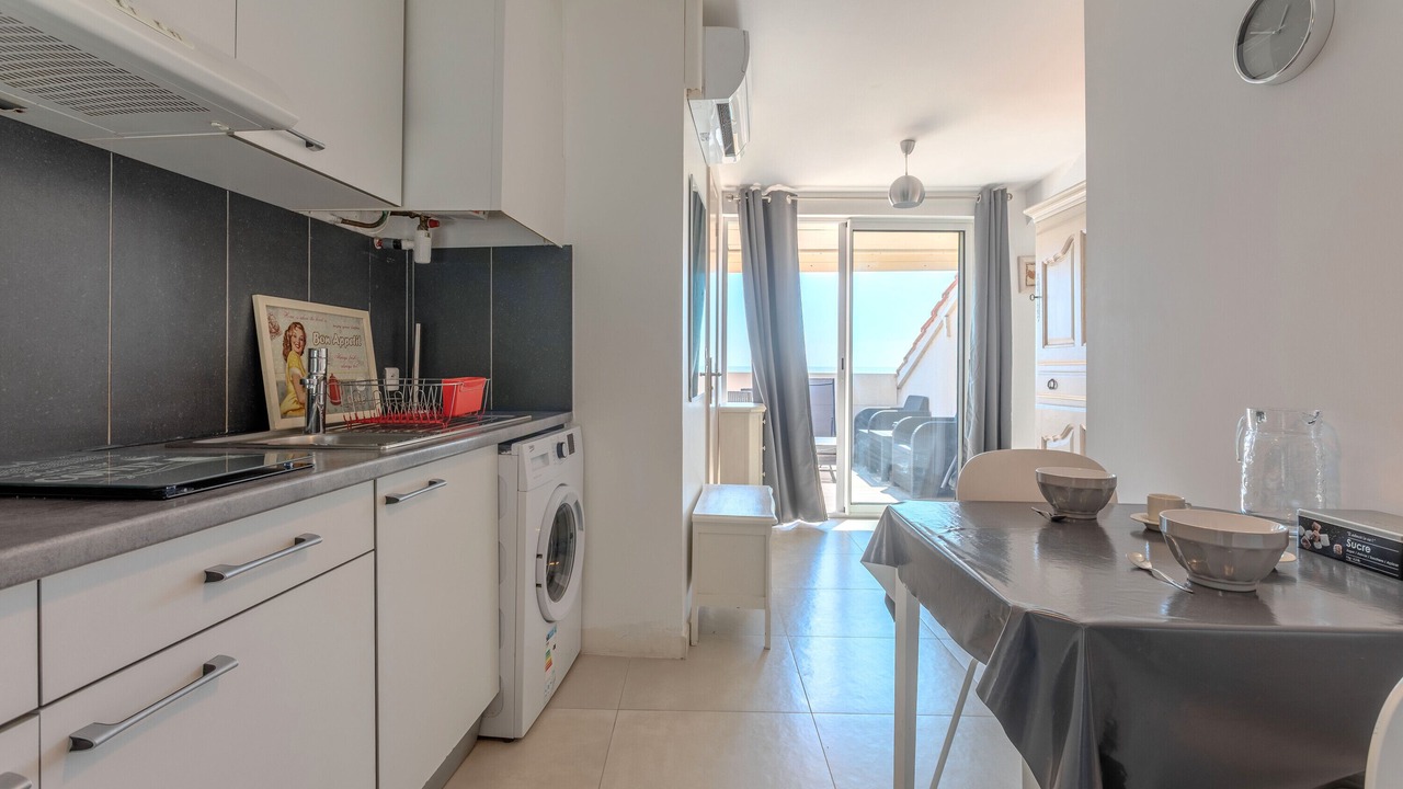 Photo of Kitchen in Frejus Plage