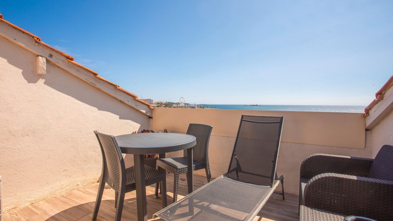 Photo of Outdoor in Frejus Plage