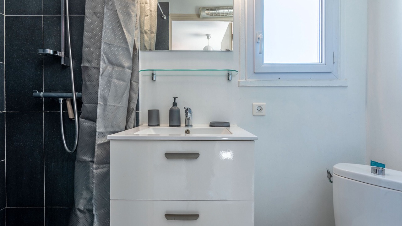 Photo of Bathroom in Frejus Plage