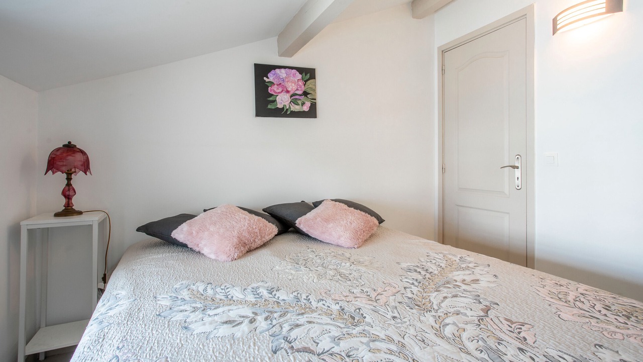 Photo of Bedroom in Frejus Plage