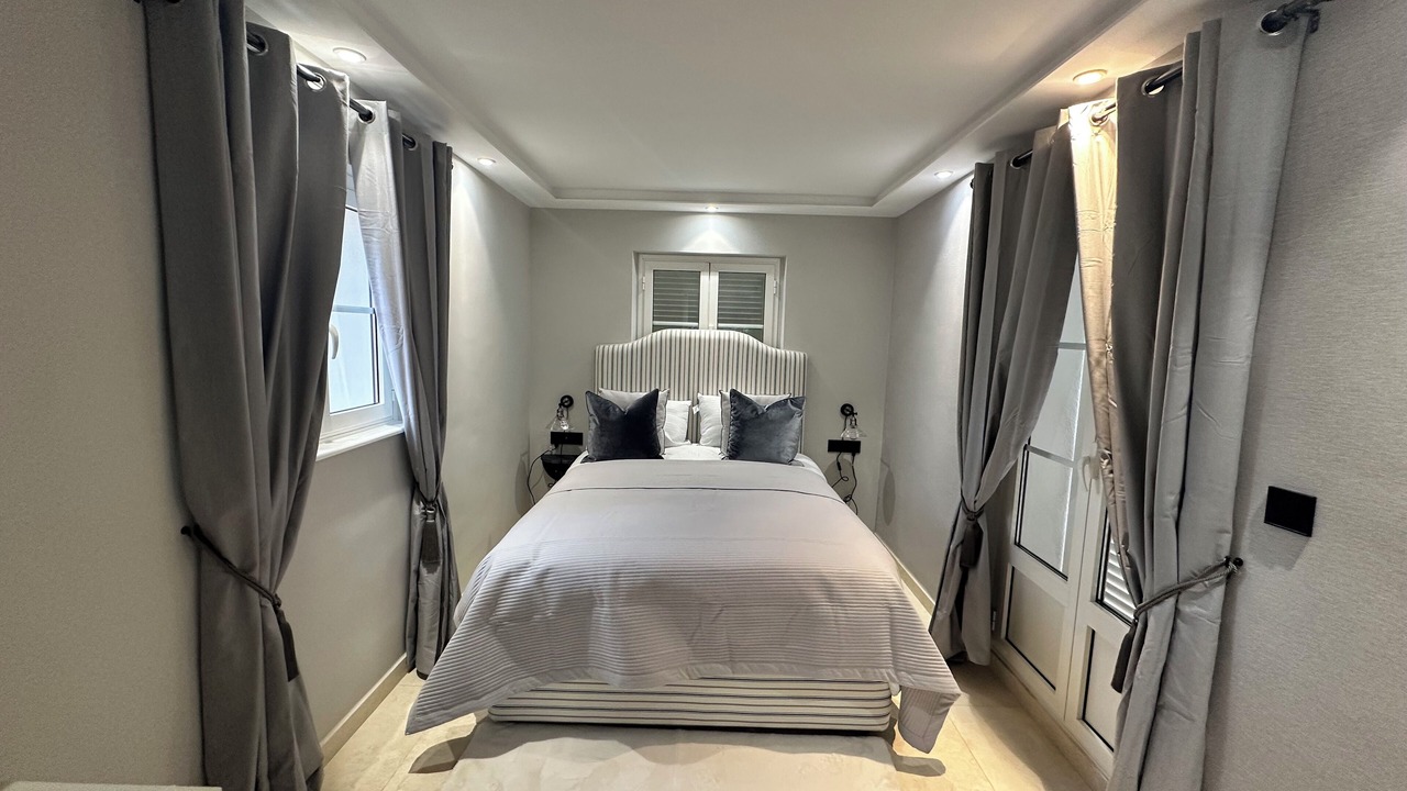 Photo of Bedroom in Juan-les-Pins