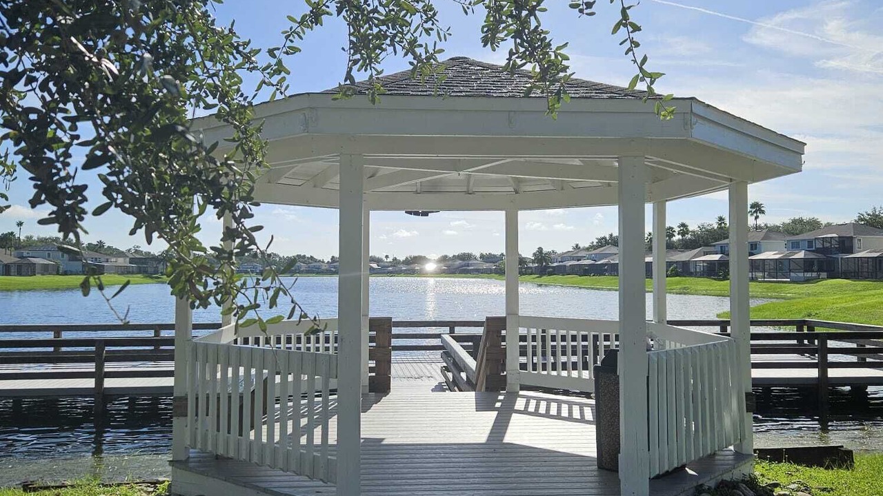 Photo of Outdoor in Sunset Lakes