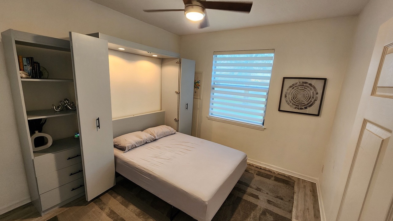 Photo of Bedroom in Northwest Orlando